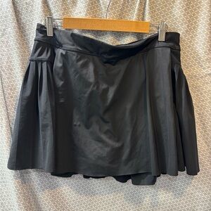 Athleta Gray Mini Skater Skirt with Pleats